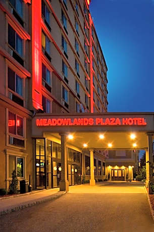 Meadowlands Plaza Hotel