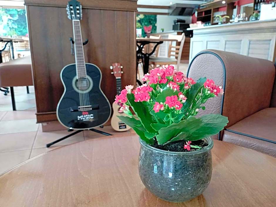 ibis Albert Pays De Le Somme