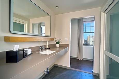 One-Bedroom Suite