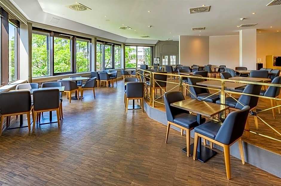 Spark by Hilton Wuppertal City Centre