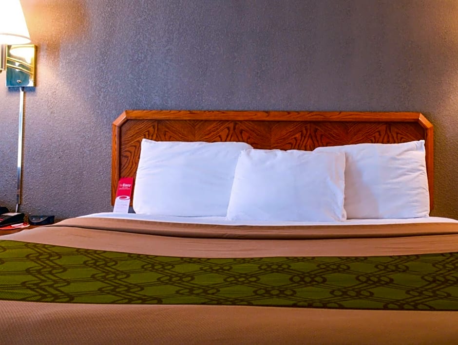Econo Lodge Willowbrook