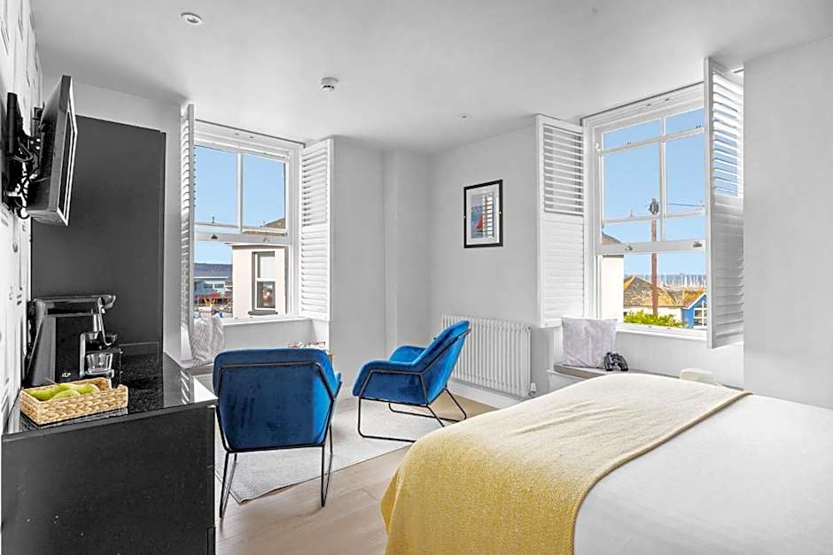 Golden Vanity Suite - Sea View - Free Wi-Fi