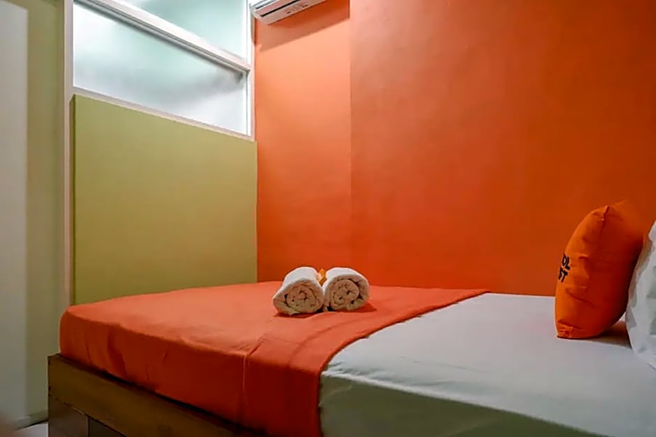 Photo 1 of 12 of Single Room