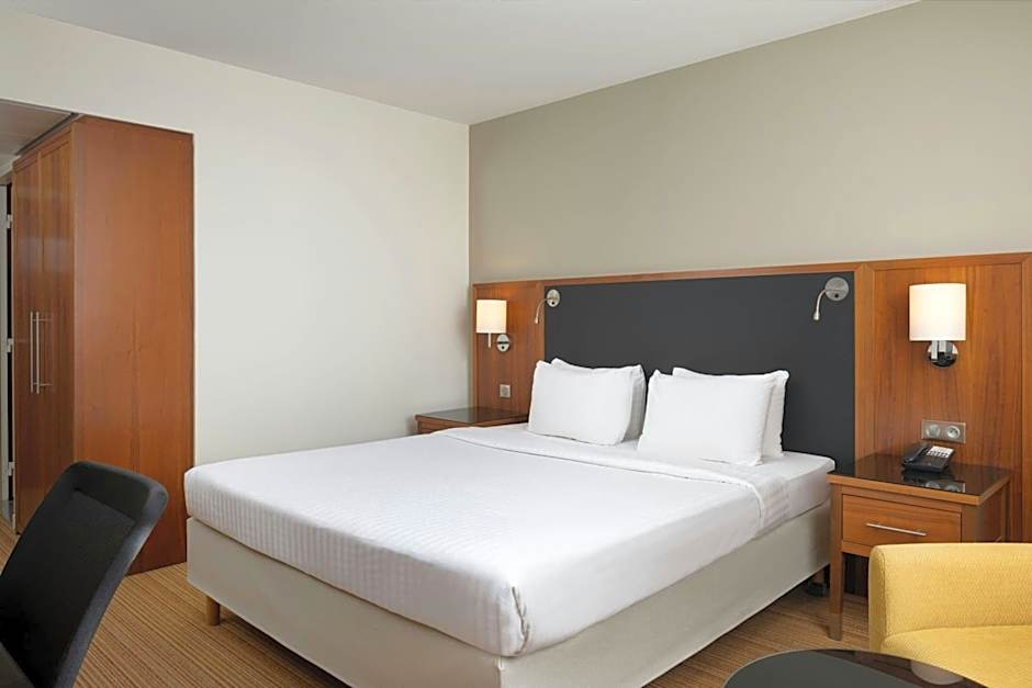 Courtyard by Marriott Toulouse Airport