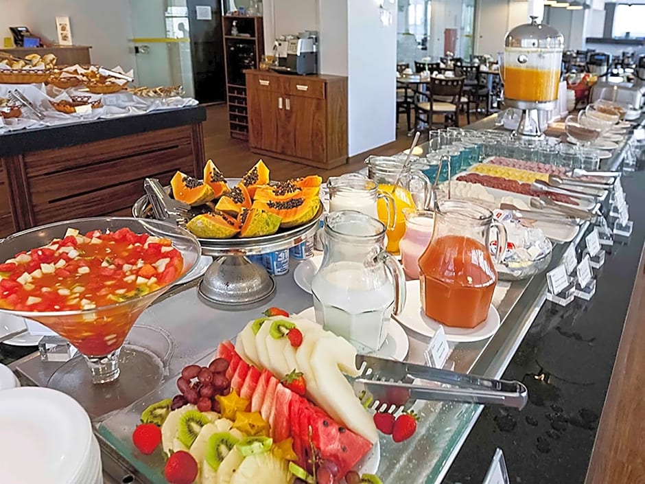 Mercure Santos Hotel