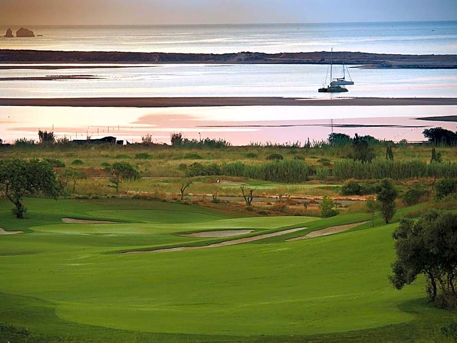 Palmares Beach House Hotel - Adults Friendly