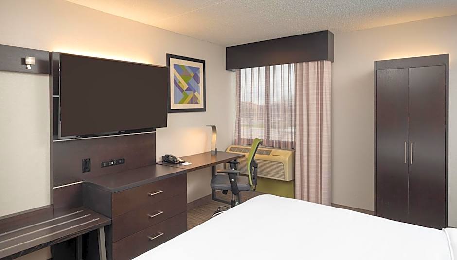 Holiday Inn Express Rochester - Greece By IHG