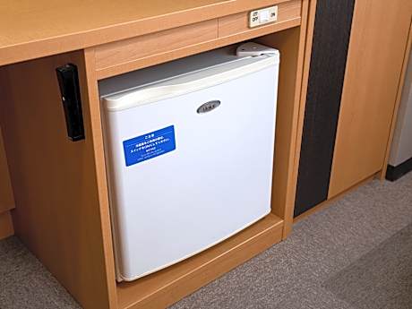 Standard Twin Room - Non-Smoking