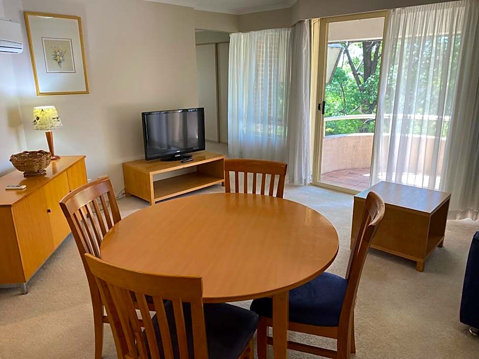 Wahroonga Furnished Apartments