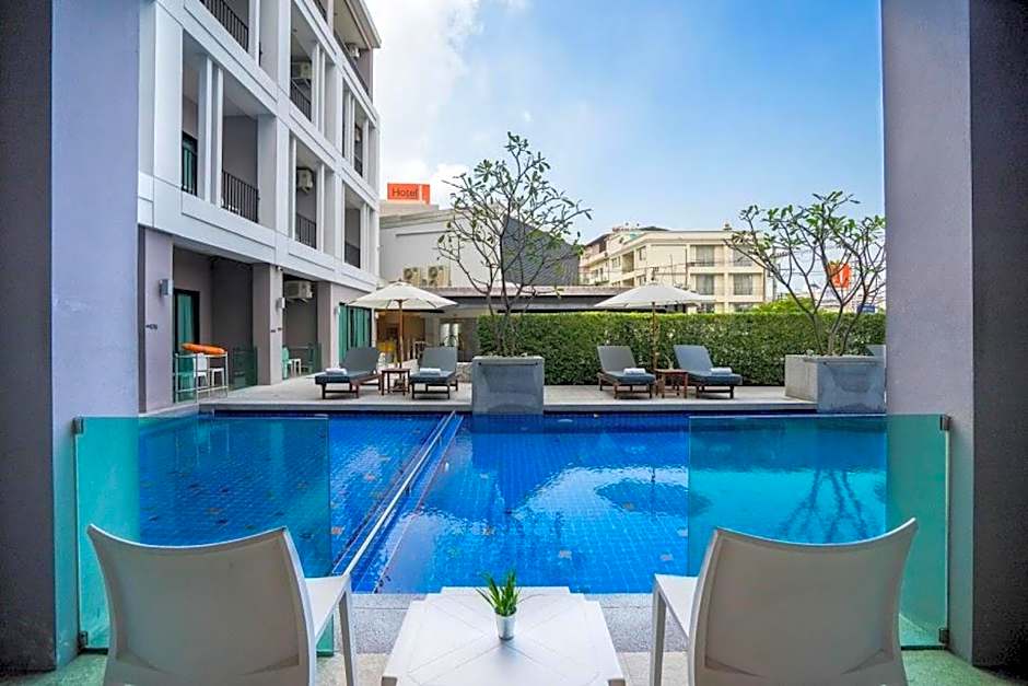 Hotel J Residence (SHA Plus)