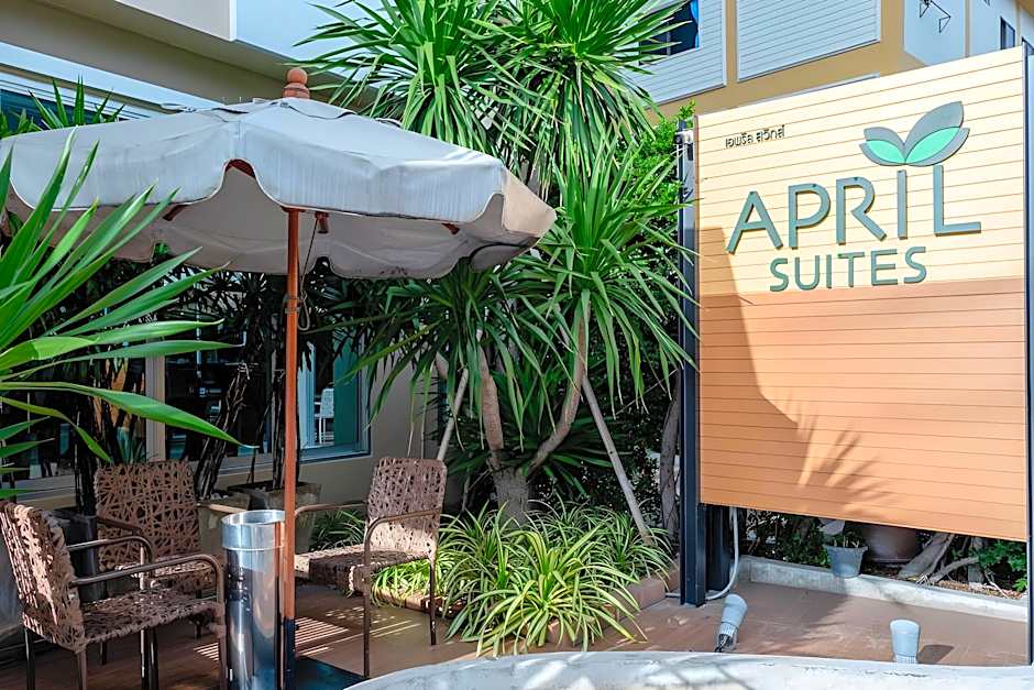 April Suites Pattaya