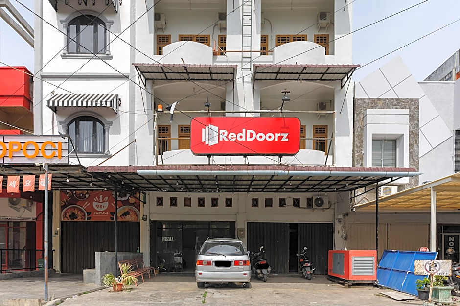 RedDoorz Syariah @ Panglima Nyak Makam Aceh 2