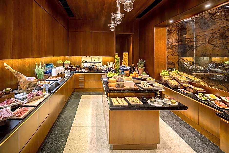 Regent Porto Montenegro By IHG