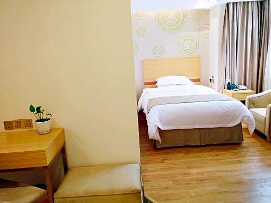 GreenTree Inn Zhongshan West District Fuhua Road Branch