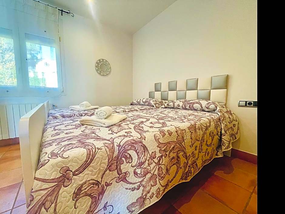 La Nova by Costabravaway