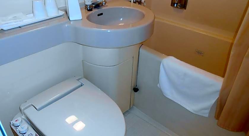 Kuretake-Inn Act Hamamatsu