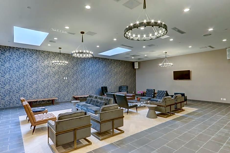 Microtel Inn by Wyndham Long Island City