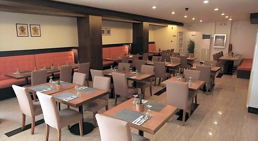 Top Star Hotel