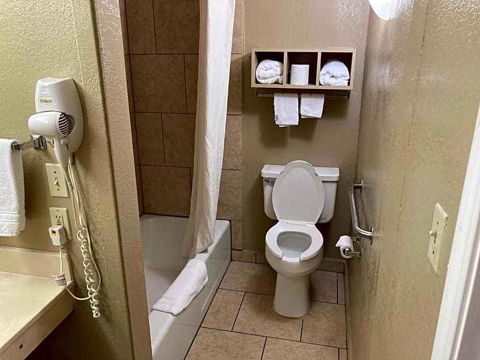 Super 8 Little Rock/north/arpt – North Little Rock, AR