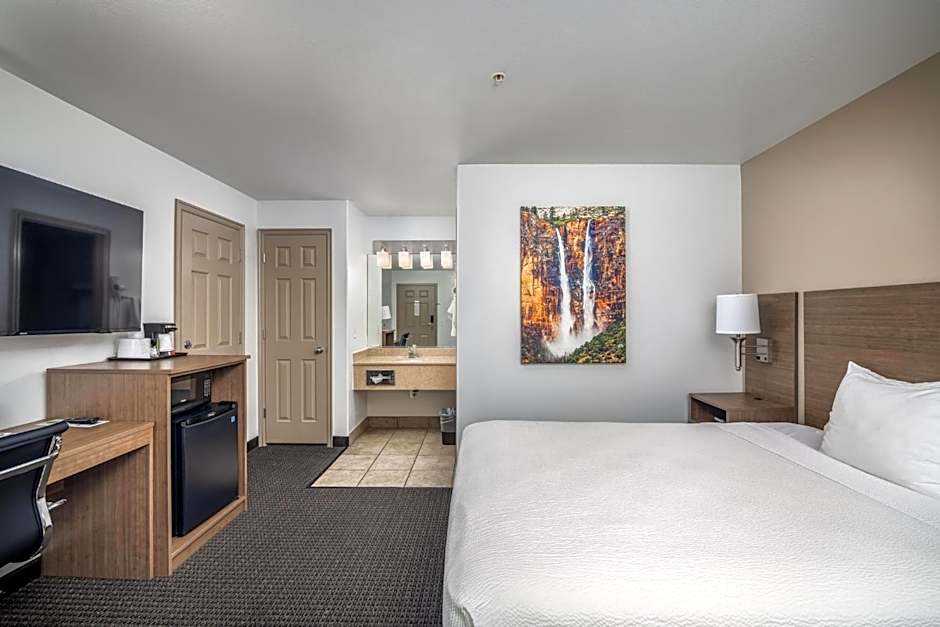 St. George Inn and Suites