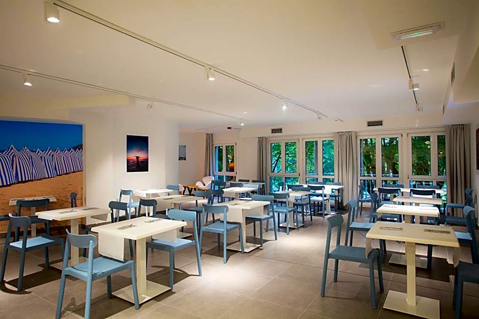 Casual de las Olas San Sebasti