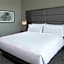Holiday Inn Express Boston Logan Airport - Revere By IHG