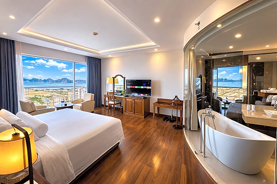 Photo 1 of 4 of Panoramic Executive Suite, Sea View