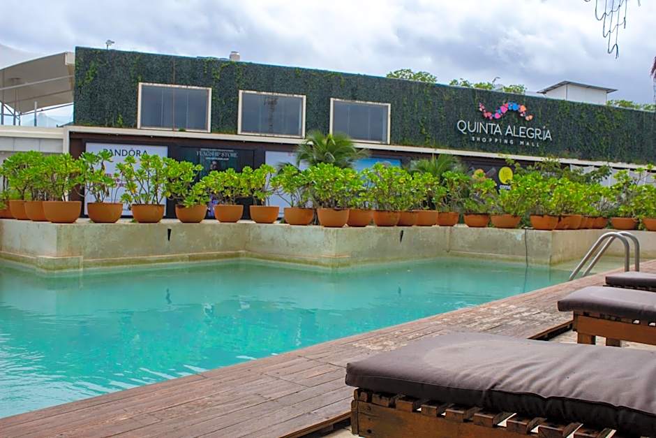 Caribbean Paradise Boutique Hotel