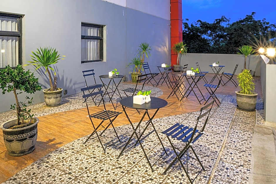 Brothers Inn Solo Baru