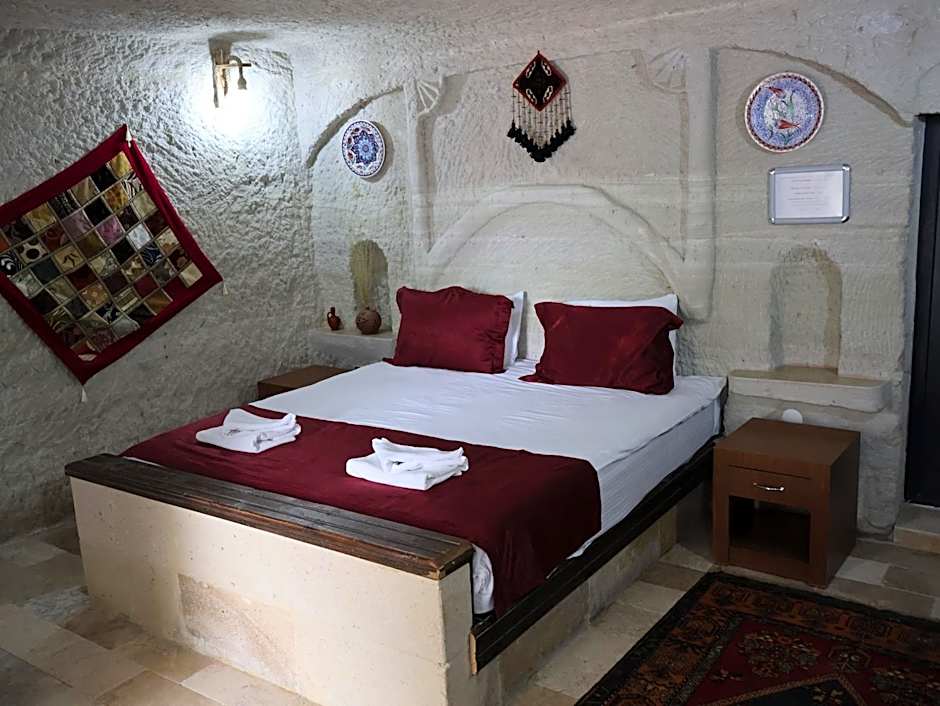 Seven Rock Cave Hotel