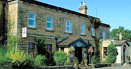 The Walnut Tree Inn