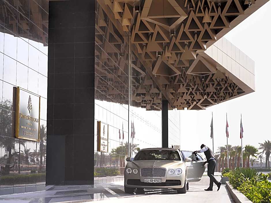 Four Seasons Hotel Kuwait at Burj Alshaya