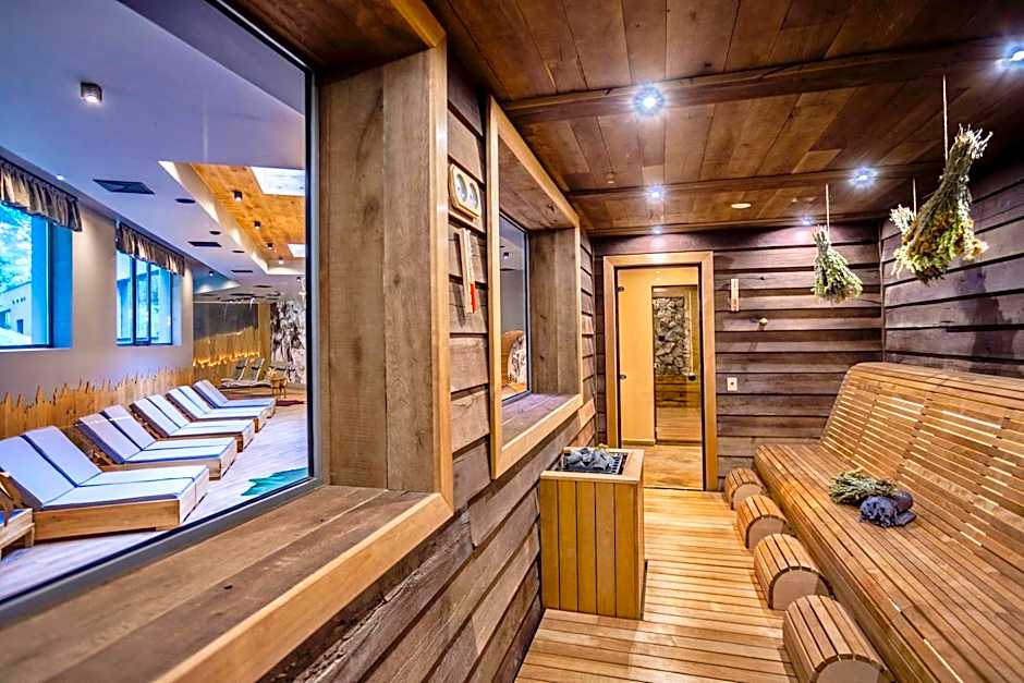 Kashmir Wellness & SPA Hotel Adults Only