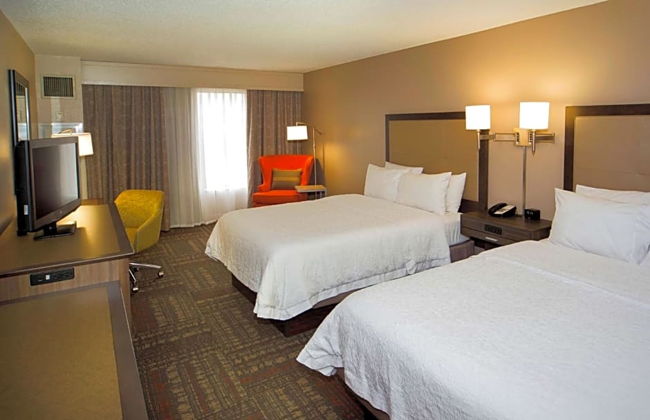 Hampton Inn By Hilton & Suites Valdosta/Conference Center