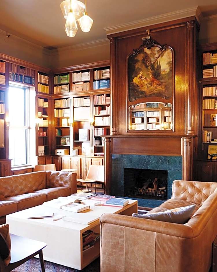 Thatcher Hotel