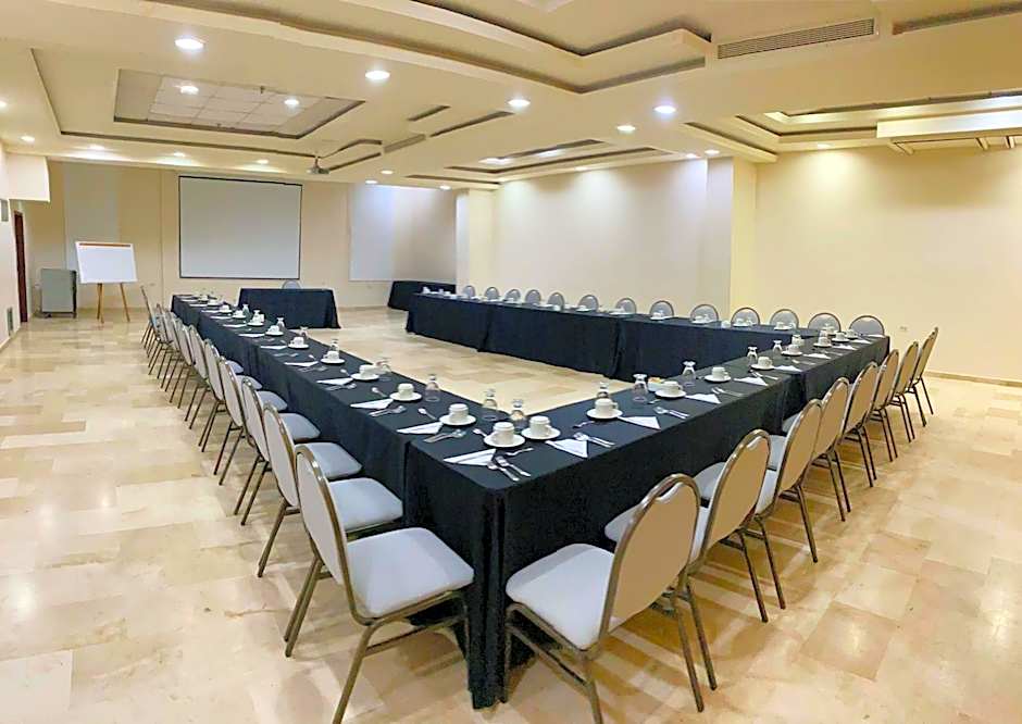 Howard Johnson Hotel Versalles Barranquilla