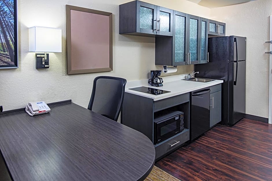 Candlewood Suites Appleton