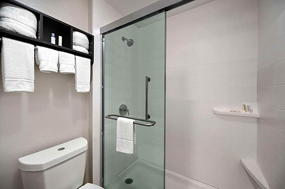 La Quinta Inn & Suites by Wyndham Columbus Dublin