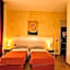 San Max Hotel