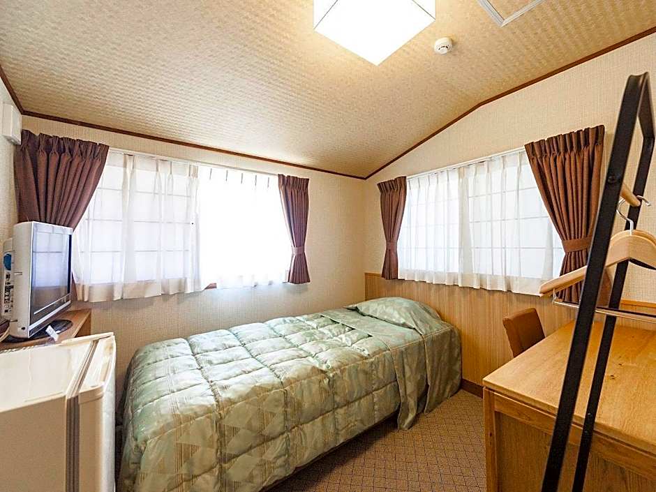 Onsen Guesthouse Aobatonosu