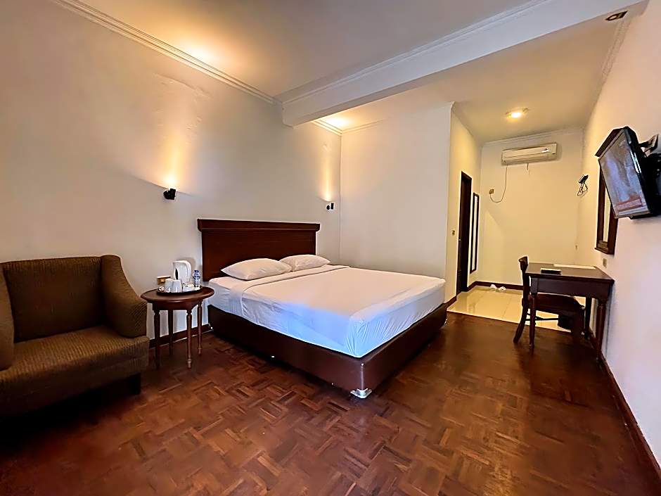 Parama Hotel