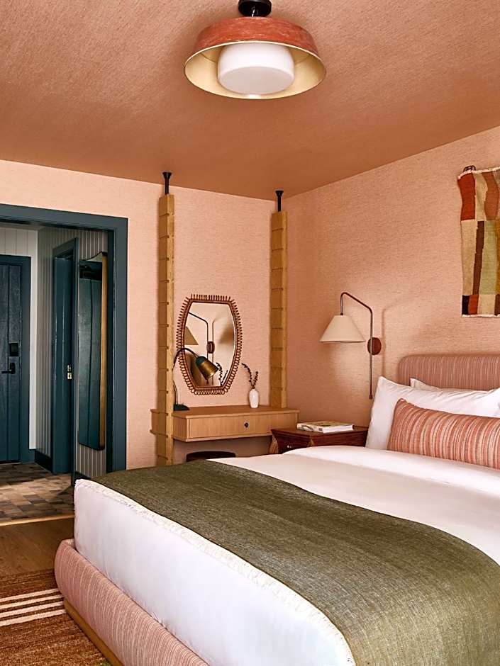 Hotel Corduroy