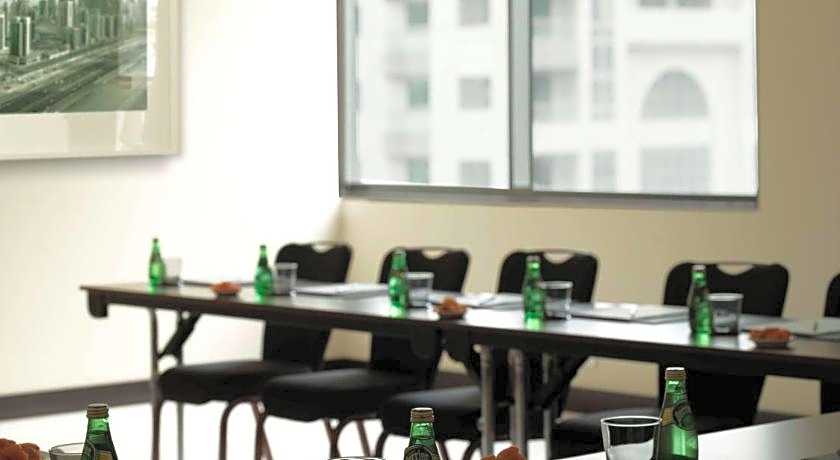 The Radisson Blu Residence, Dubai Marina