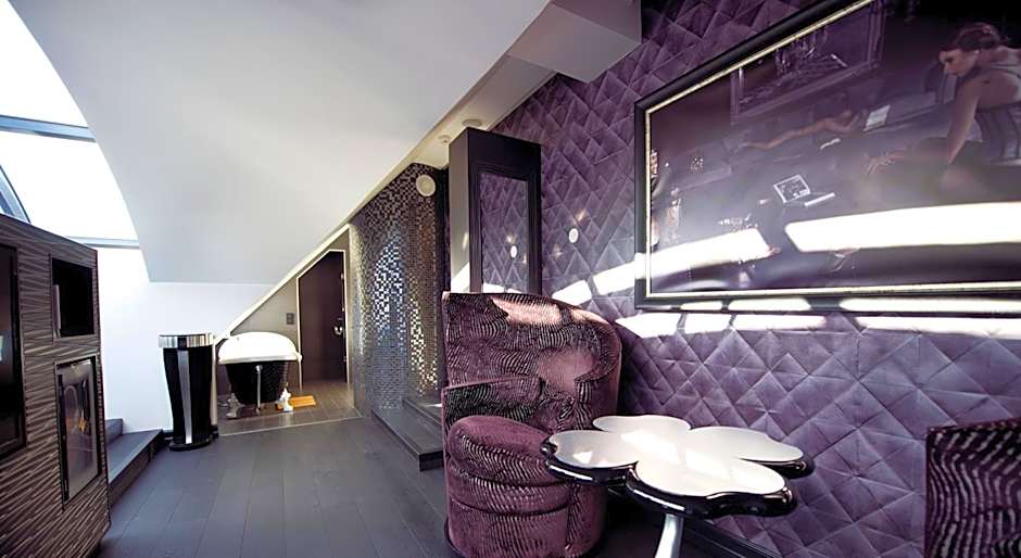 Hotel No13