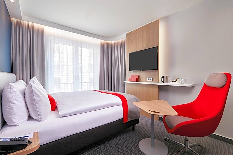 Holiday Inn Express Berlin - Alexanderplatz By IHG
