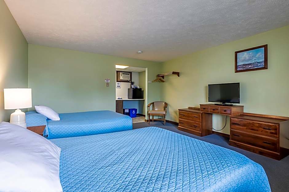 Inn Between the Beaches & Villager