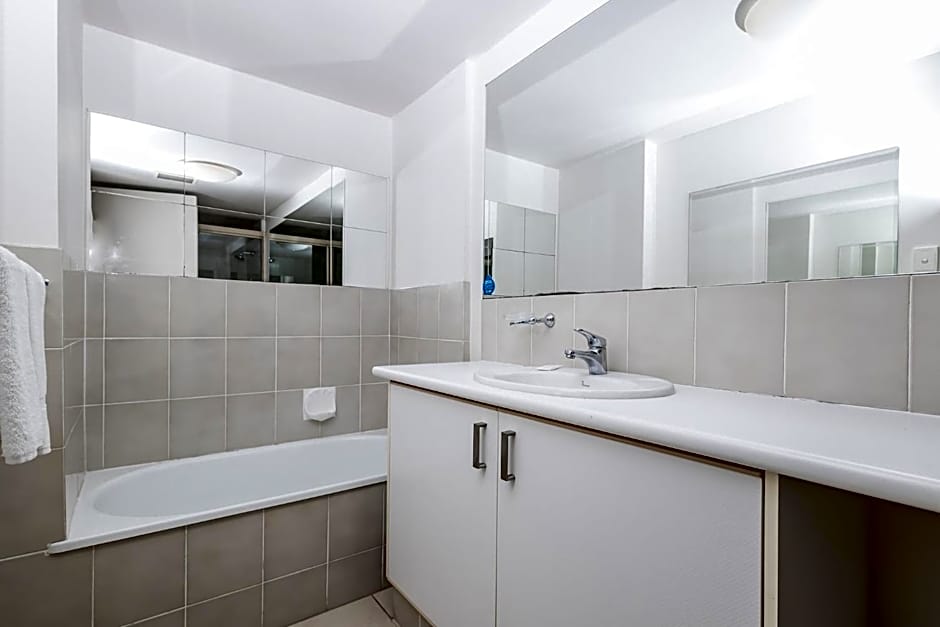 Bayview Beach Holiday Apartments
