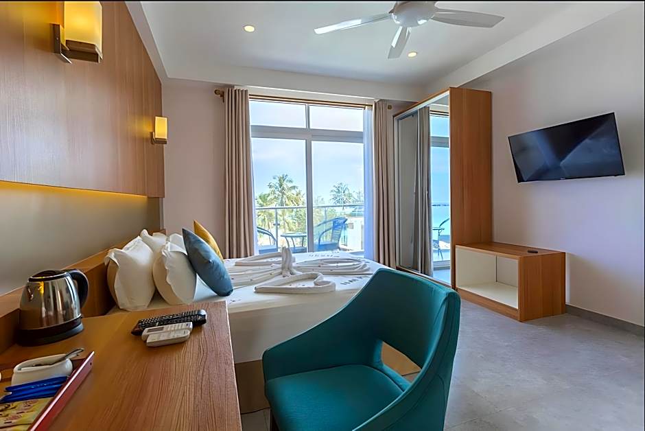 Kuredhi Beach Inn at Maafushi