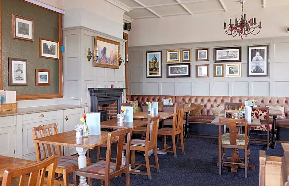 Fountain Inn by Greene King Inns