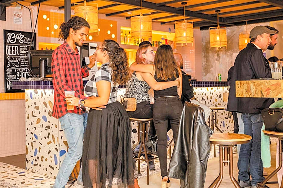 Villa Saint Exupery Beach Hostel